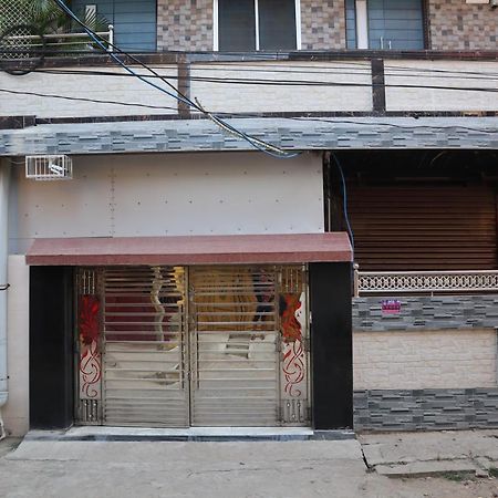 Jagannatha Guest House プリ エクステリア 写真