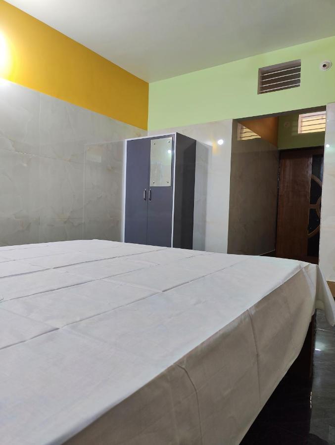 Jagannatha Guest House プリ エクステリア 写真