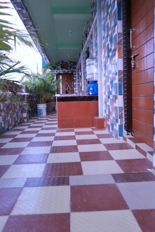 Jagannatha Guest House プリ エクステリア 写真